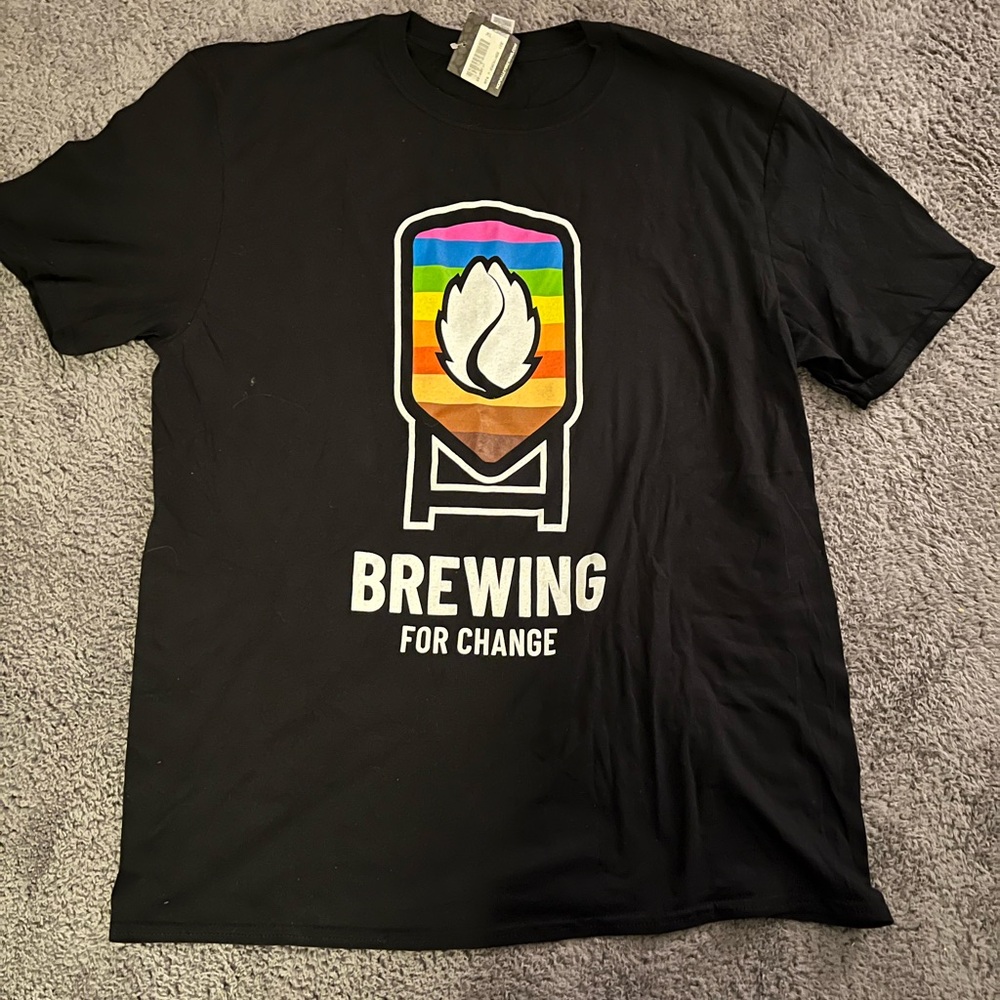 Gildan Black Brewing for Change T-Shirt, Graphic Tee